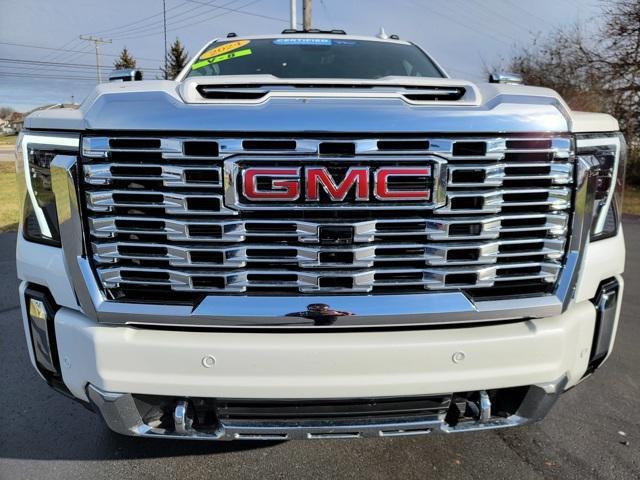 used 2024 GMC Sierra 2500 car, priced at $71,867