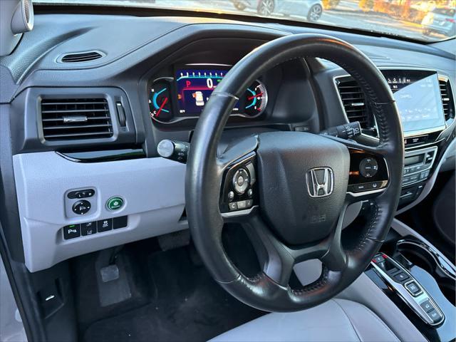 used 2021 Honda Pilot car, priced at $25,337