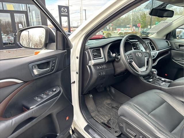 used 2015 Toyota Highlander car, priced at $15,937