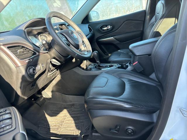 used 2019 Jeep Cherokee car, priced at $16,506