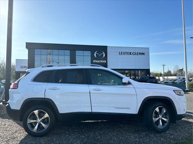 used 2019 Jeep Cherokee car, priced at $16,506