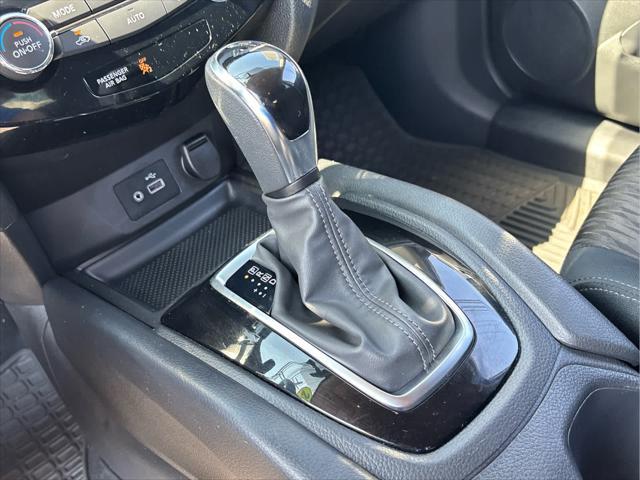 used 2018 Nissan Rogue car, priced at $12,837