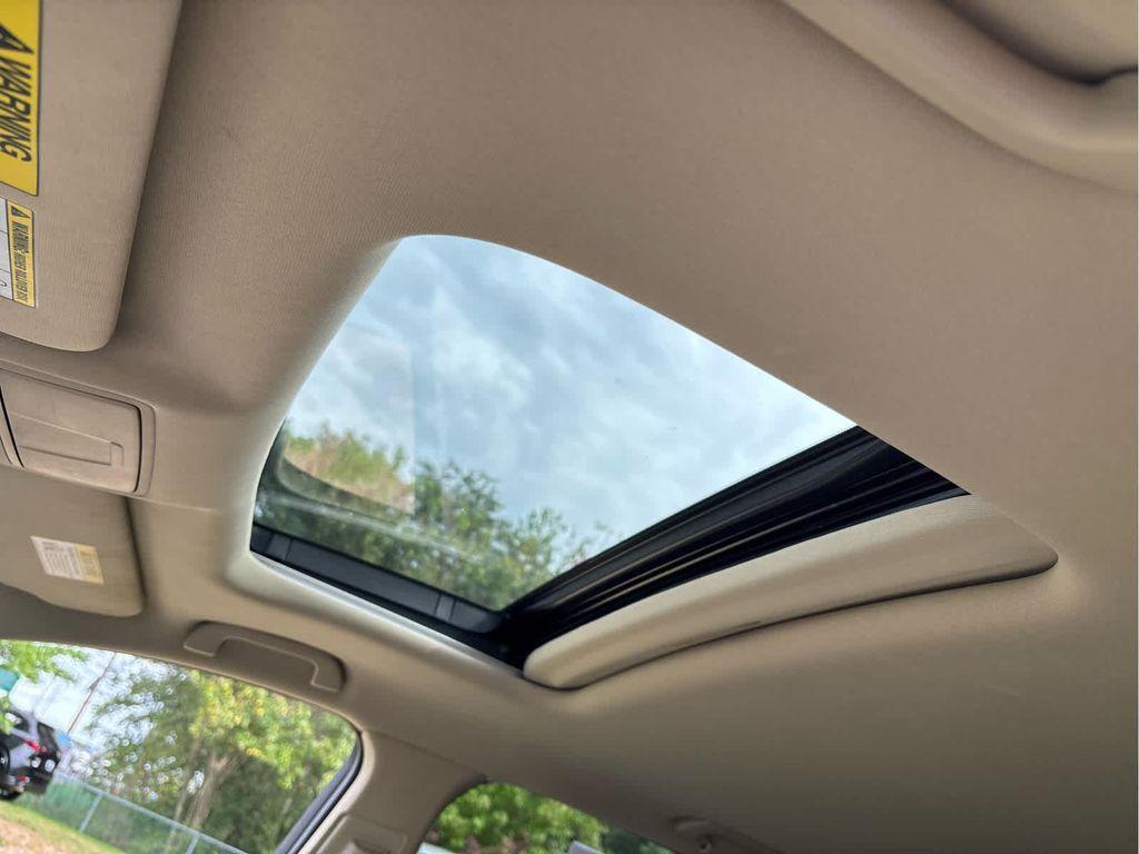 used 2014 Acura MDX car, priced at $14,637