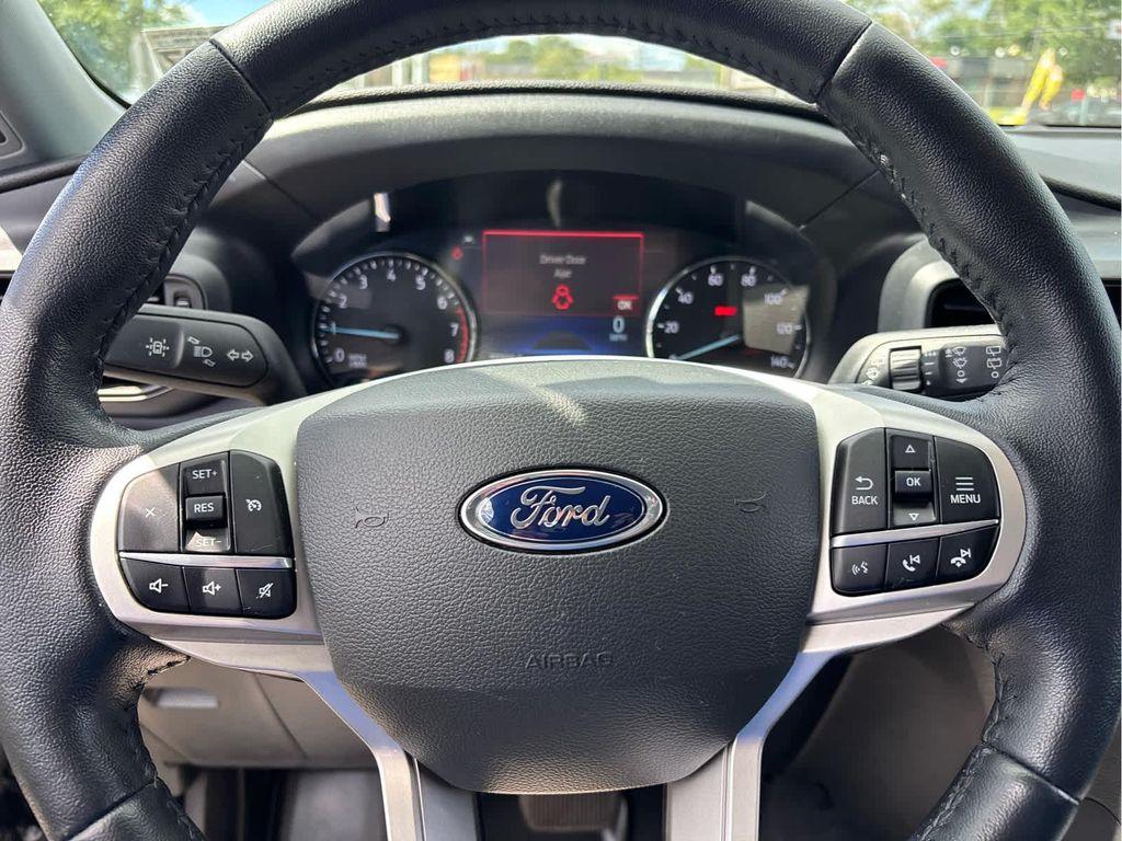 used 2022 Ford Explorer car, priced at $26,337