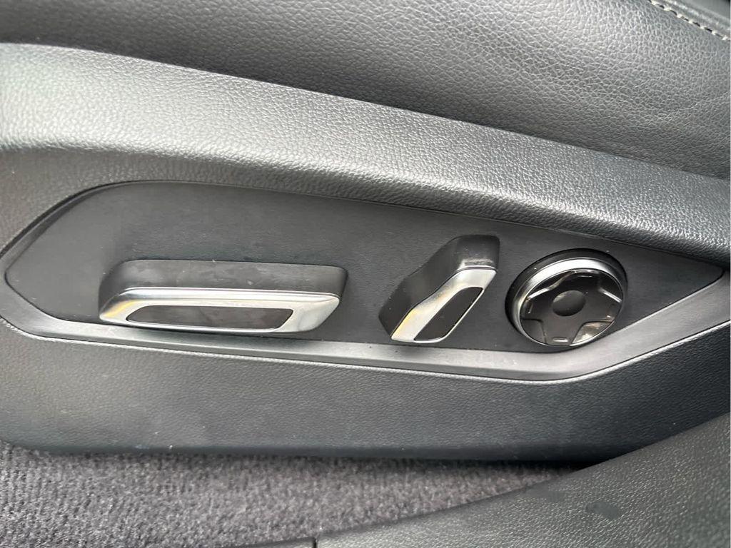 used 2023 Acura RDX car, priced at $34,637