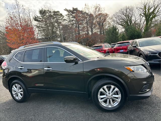 used 2015 Nissan Rogue car, priced at $10,337