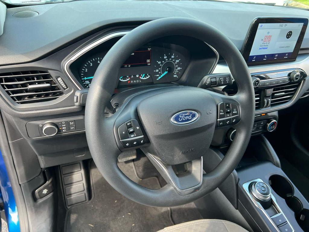 used 2022 Ford Escape car, priced at $19,937