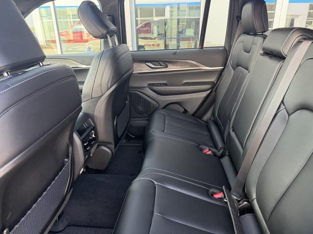 new 2025 Jeep Grand Cherokee car, priced at $54,405