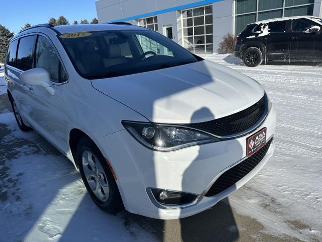 used 2017 Chrysler Pacifica car, priced at $13,988