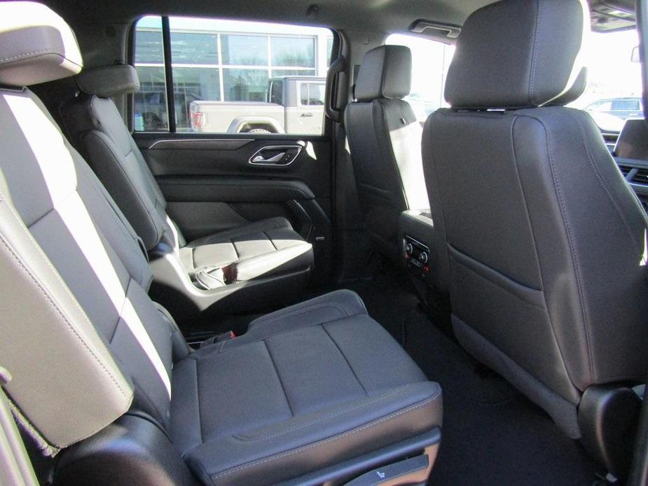 new 2024 Chevrolet Suburban car, priced at $71,385