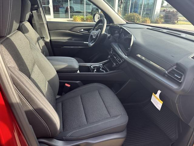 new 2026 Chevrolet Traverse car, priced at $48,115
