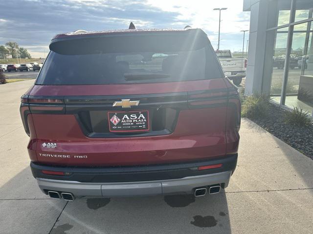new 2026 Chevrolet Traverse car, priced at $48,115