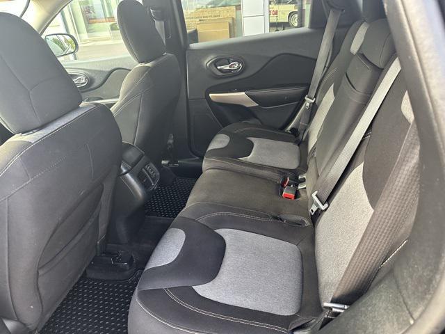used 2017 Jeep Cherokee car, priced at $10,885