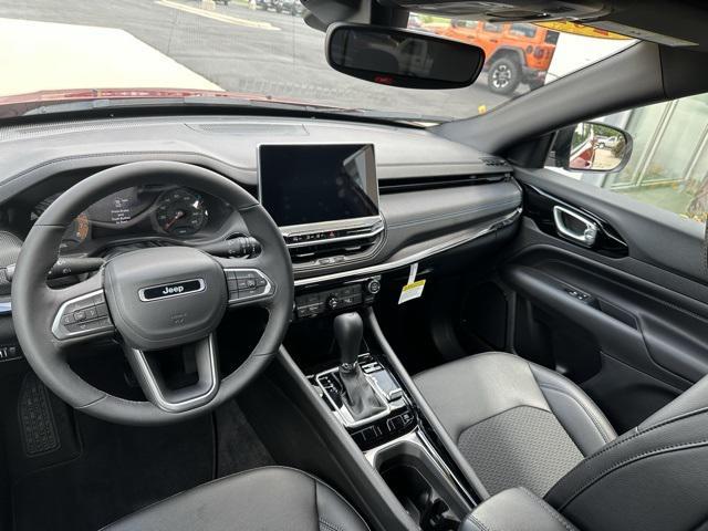 new 2025 Jeep Compass car, priced at $30,958