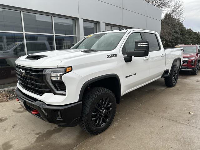 new 2025 Chevrolet Silverado 3500 car, priced at $77,945