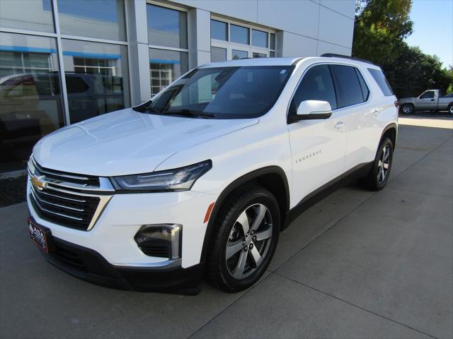 used 2022 Chevrolet Traverse car, priced at $32,977