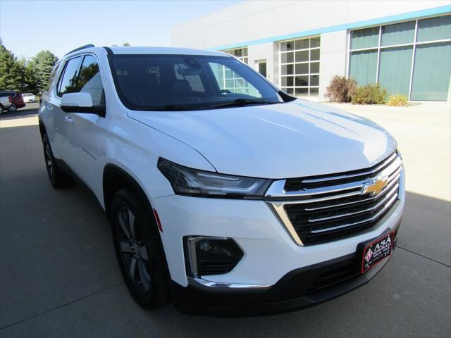 used 2022 Chevrolet Traverse car, priced at $32,977