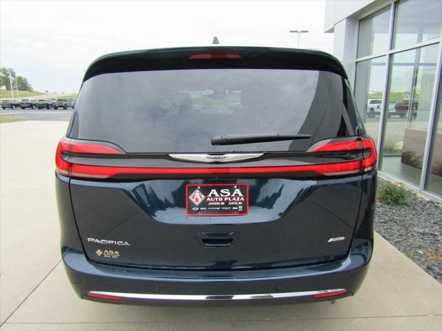 new 2024 Chrysler Pacifica car, priced at $48,185