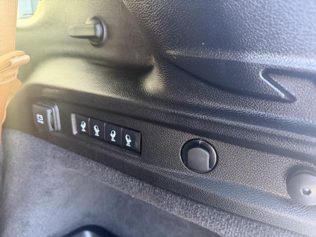 used 2023 Jeep Grand Cherokee L car, priced at $46,360