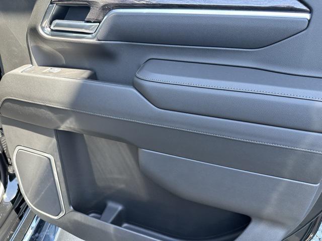 new 2025 Chevrolet Silverado 3500 car