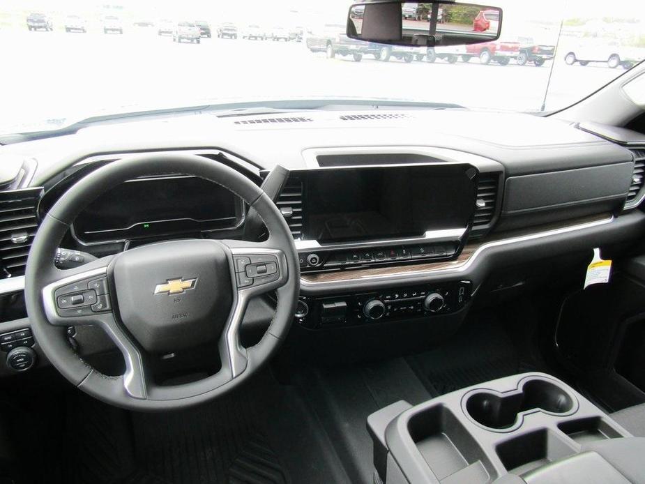 new 2024 Chevrolet Silverado 1500 car, priced at $60,390