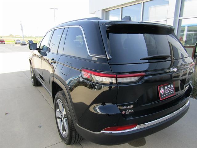 used 2023 Jeep Grand Cherokee car