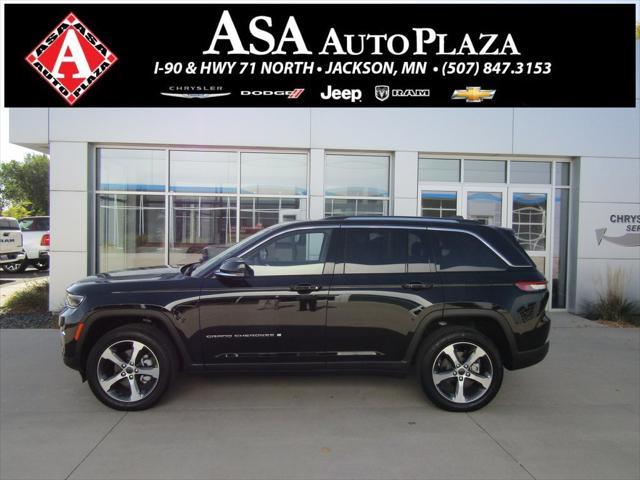 used 2023 Jeep Grand Cherokee car