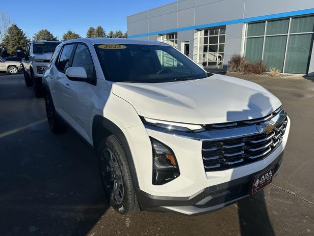 new 2025 Chevrolet Equinox car, priced at $32,595