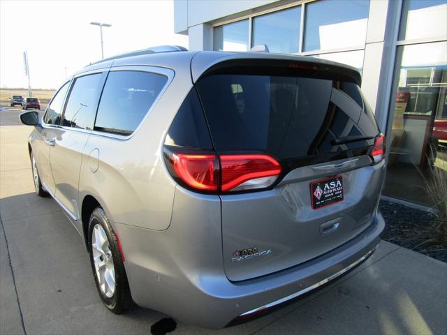 used 2020 Chrysler Pacifica car, priced at $24,587