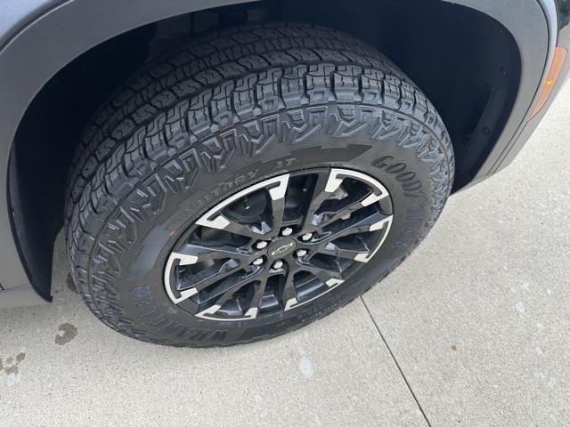 new 2025 Chevrolet Traverse car, priced at $51,295