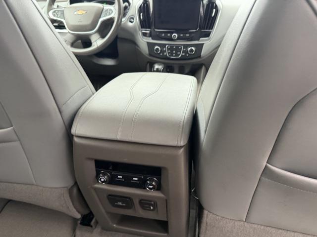 used 2021 Chevrolet Traverse car, priced at $23,924