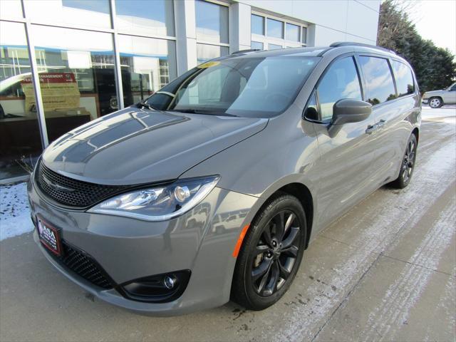 used 2020 Chrysler Pacifica car, priced at $19,444