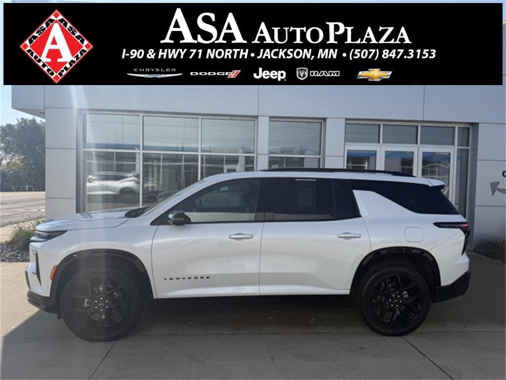 used 2025 Chevrolet Traverse car, priced at $53,974