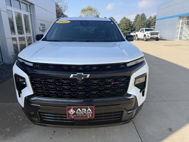 used 2025 Chevrolet Traverse car, priced at $53,974