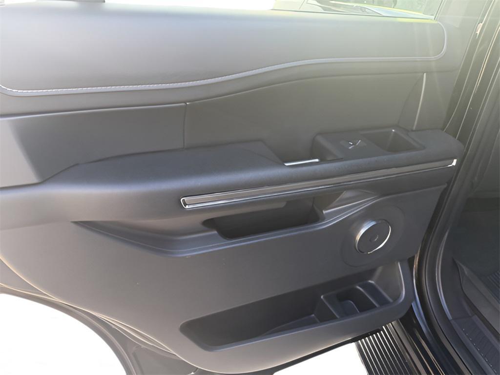 used 2022 Ford Expedition car, priced at $45,525