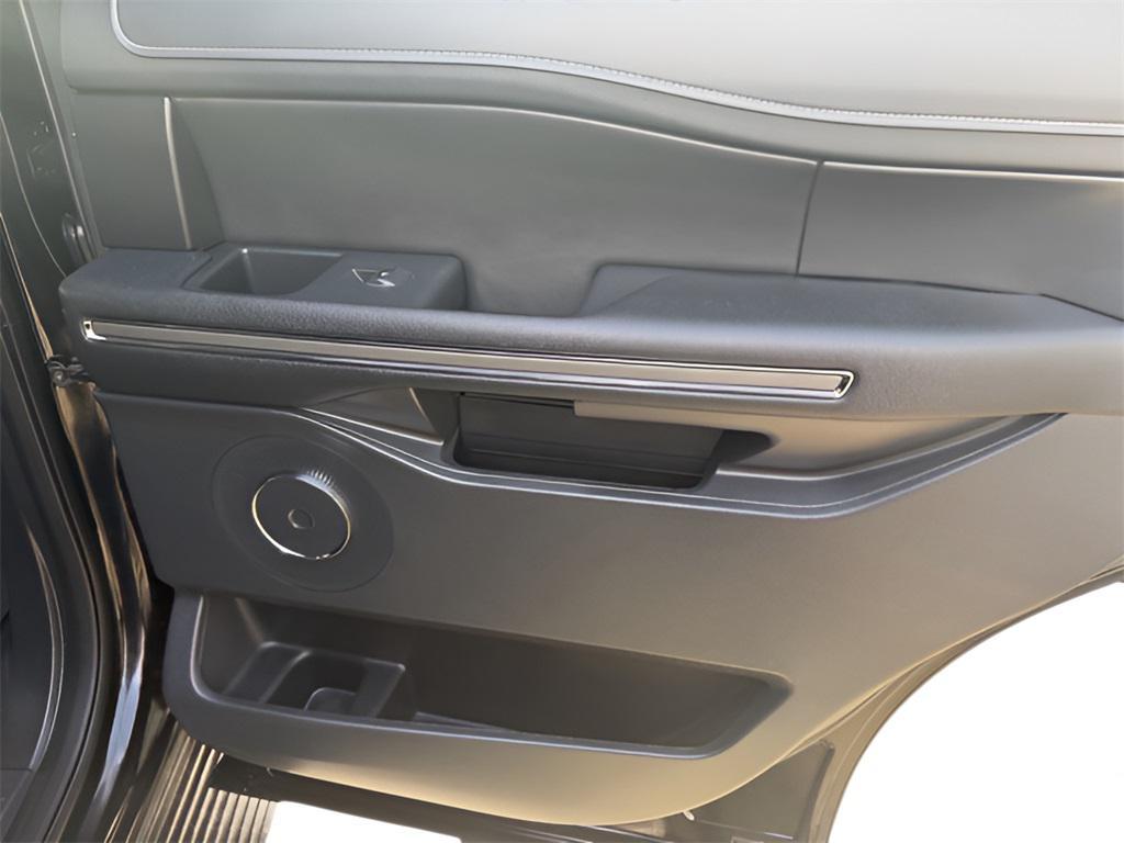 used 2022 Ford Expedition car, priced at $45,525