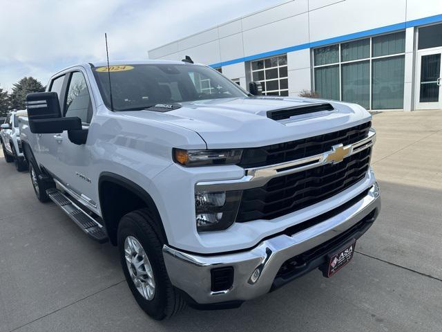 used 2024 Chevrolet Silverado 2500 car, priced at $52,560