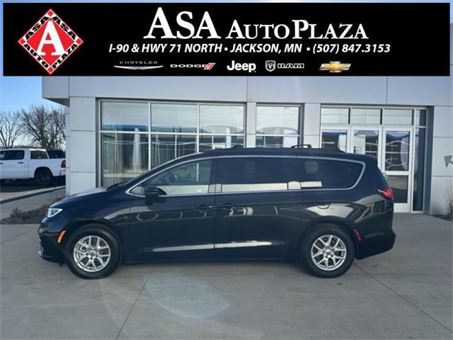 used 2022 Chrysler Pacifica car, priced at $22,992