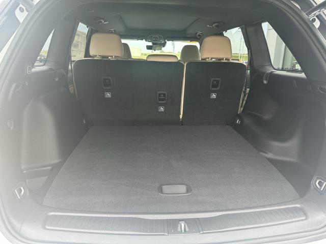 new 2025 Jeep Grand Cherokee car, priced at $53,710