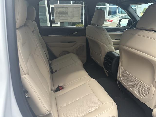 new 2025 Jeep Grand Cherokee car, priced at $53,710