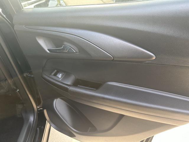 used 2022 Chevrolet TrailBlazer car, priced at $17,998