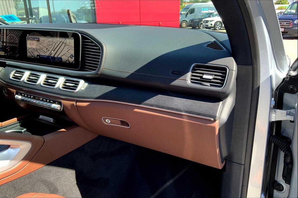 used 2025 Mercedes-Benz GLS 450 car, priced at $86,212