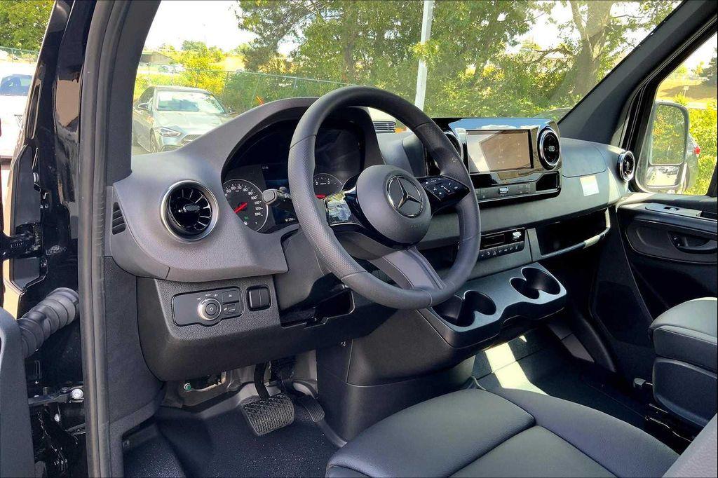 new 2025 Mercedes-Benz Sprinter 2500 car, priced at $76,804