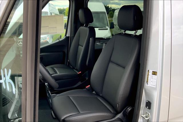 new 2024 Mercedes-Benz Sprinter 2500 car, priced at $73,075