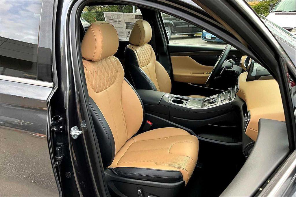 used 2023 Hyundai Santa Fe car, priced at $30,989