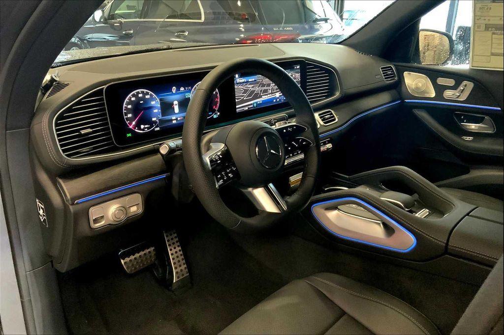 new 2025 Mercedes-Benz GLS 450 car, priced at $94,185