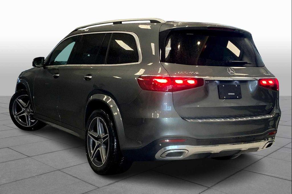 new 2025 Mercedes-Benz GLS 450 car, priced at $94,185