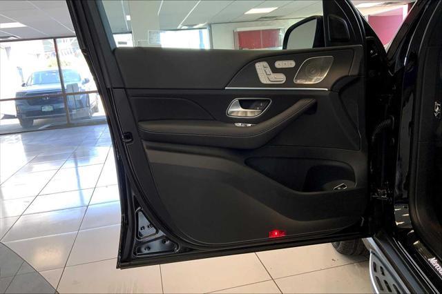 used 2025 Mercedes-Benz GLE 450 car, priced at $70,955