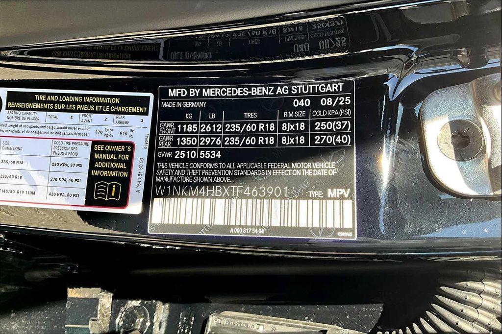 new 2026 Mercedes-Benz GLC 300 car, priced at $58,220