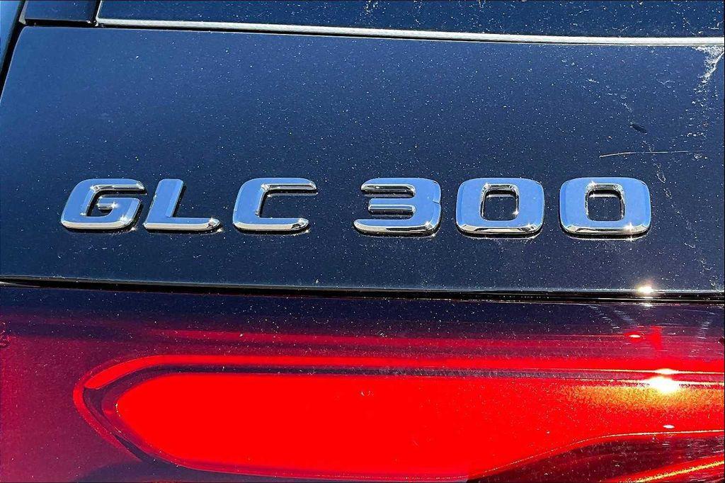 new 2026 Mercedes-Benz GLC 300 car, priced at $58,220